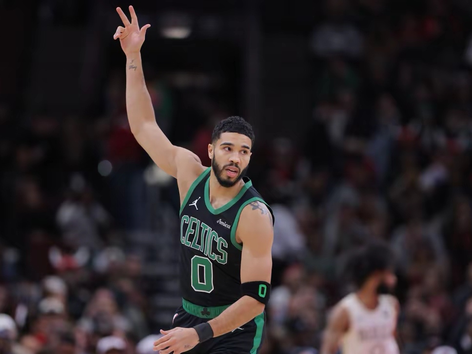 kaiyun-包含塔图姆意外战胜澳大利亚队，出色发挥引爆全场！气势如虹延续的词条