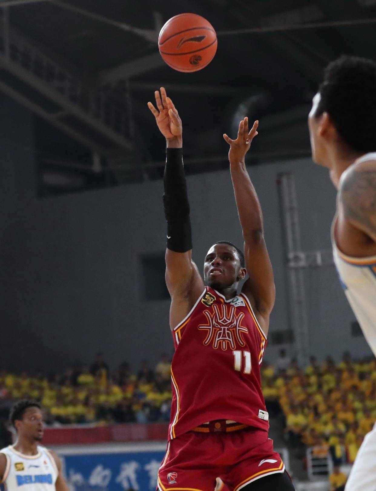 开云官网-赛地聚焦——CBA常规赛集结日热度飙升，布鲁克林篮网迎来里程碑，信心回归，训练强度明显提升的简单介绍